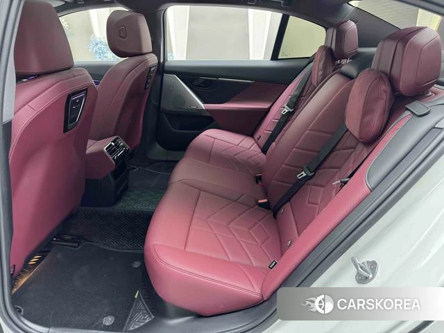 BMW 5 series id 4300204 из Китая 8