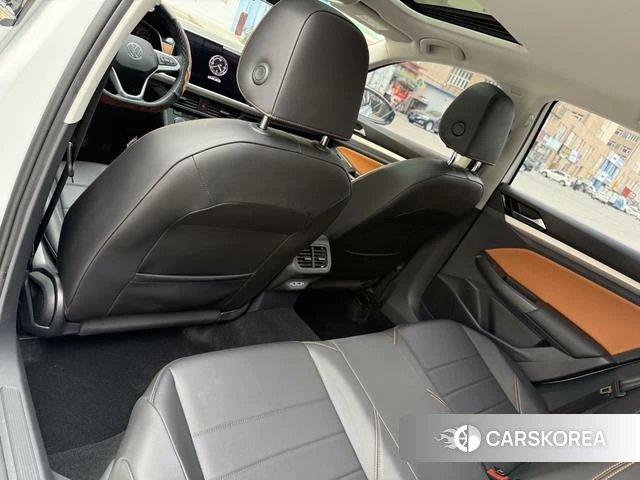 Volkswagen Bora id 4273042 из Китая 8