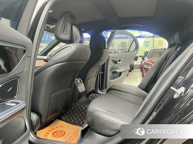 Mercedes-Benz Class C id 4358919 из Китая 8