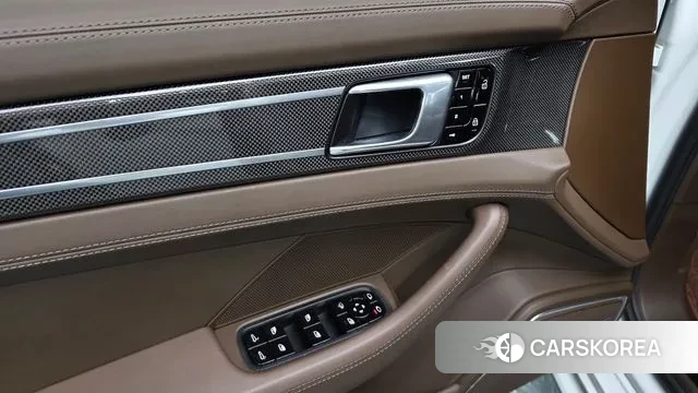 Porsche Panamera (971) id 3578230 из Кореи 8