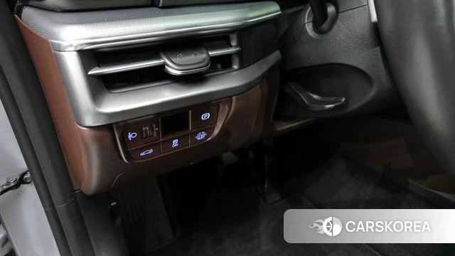 Hyundai Grandeur Hybrid (GN7) id 3922478 из Кореи 8