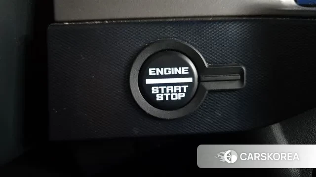 Ford Bronco 6th Generation id 3388674 из Кореи 8