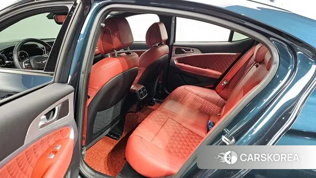 Genesis The New G70 id 3545722 из Кореи 8