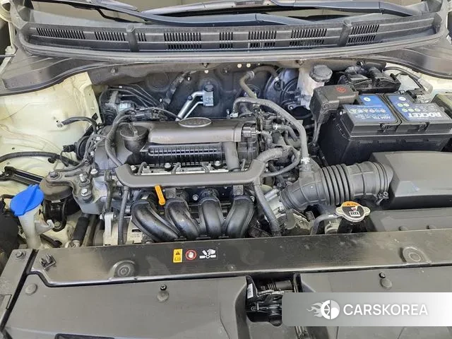 Kia Stonic id 3578282 из Кореи 8