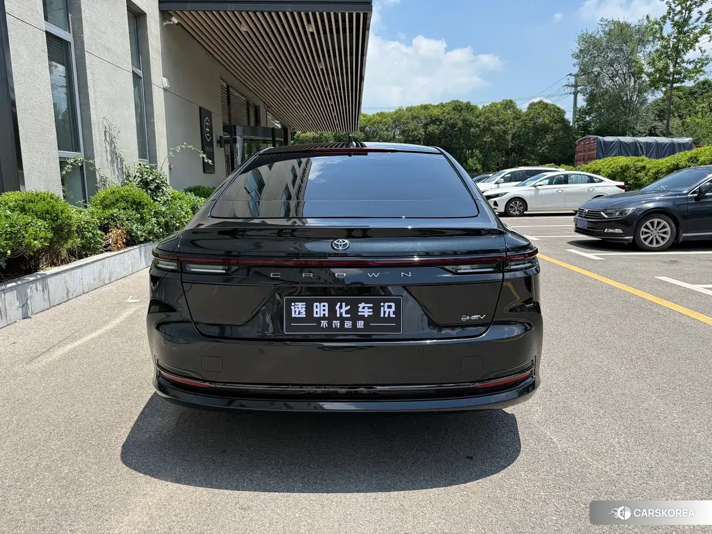 Toyota Crown id 4583894 из Китая 8