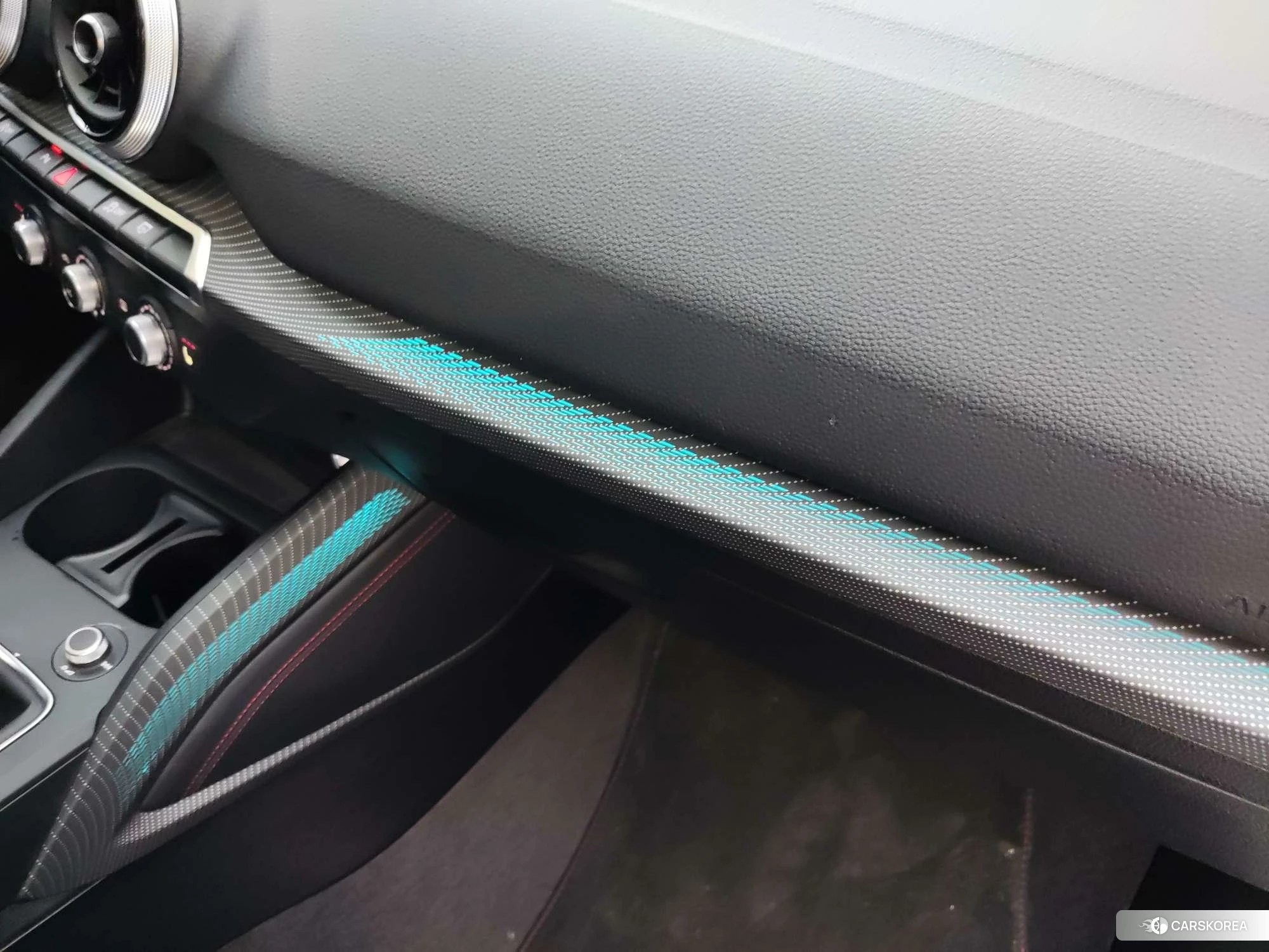 Audi Q2L id 4473290 из Китая 8