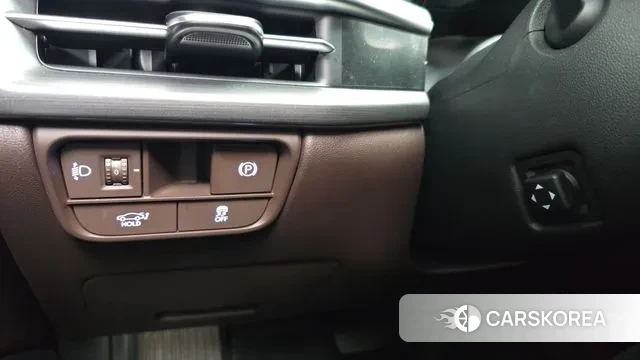 Hyundai Grandeur (GN7) id 2968692 из Кореи 8