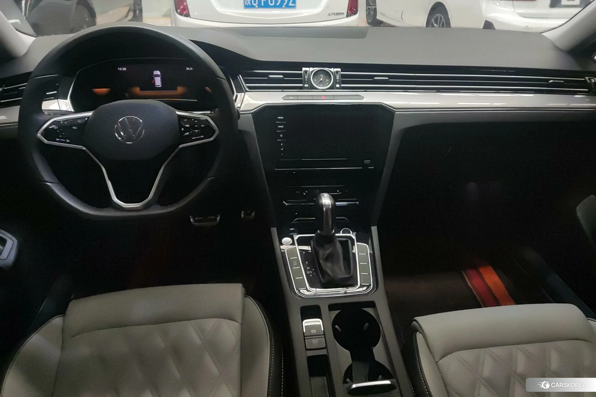 Volkswagen Magotan id 4455434 из Китая 8