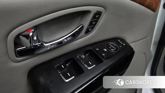 Kia The New Carnival id 3469890 из Кореи 8