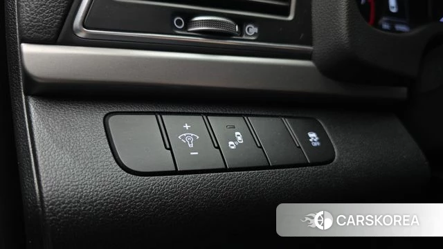 Hyundai Avante AD id 4536849 из Кореи 8
