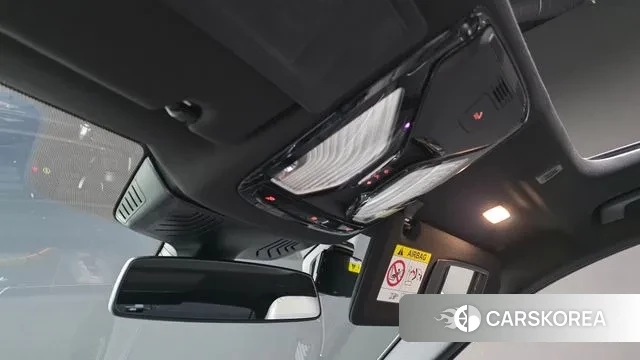 BMW 5 Series (G30) id 3394412 из Кореи 8