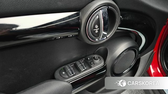 Mini Cooper id 4195731 из Кореи 8