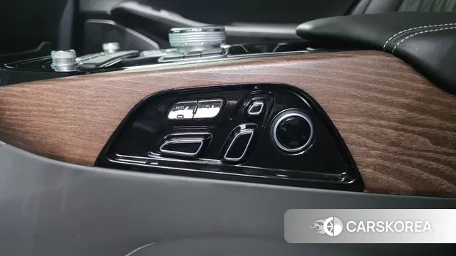 Genesis G90 id 3592567 из Кореи 8