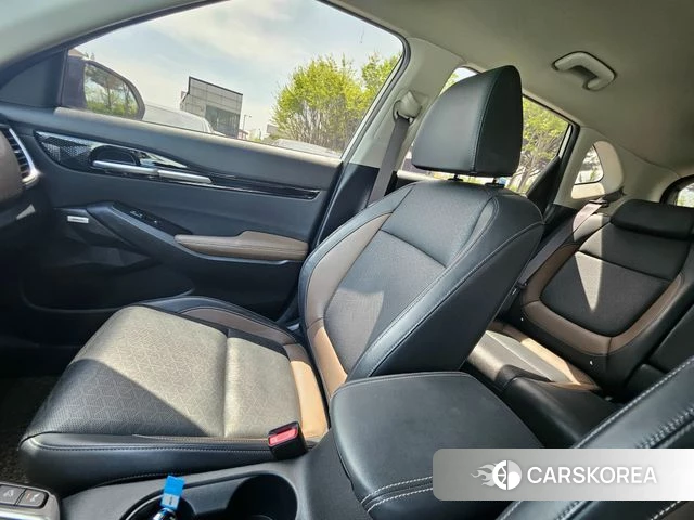 Kia Seltos id 4203284 из Кореи 8