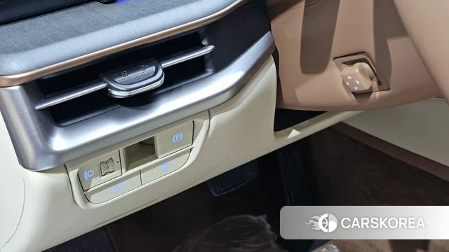 Hyundai Grandeur (GN7) id 4892969 из Кореи 8