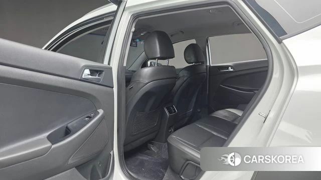 Hyundai All New Tucson id 4482819 из Кореи 8