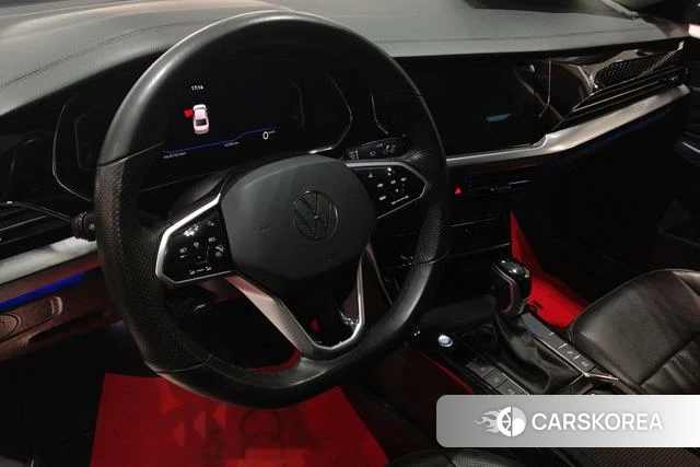 Volkswagen Passat id 4207879 из Китая 8
