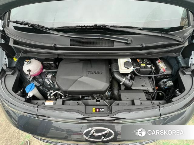 Hyundai Staria id 4488550 из Кореи 8