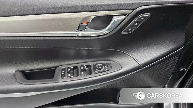 Hyundai The New Grandeur IG id 3356405 из Кореи 8