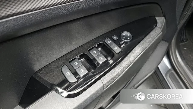 Kia Sportage 5th Generation Hybrid id 2890286 из Кореи 8