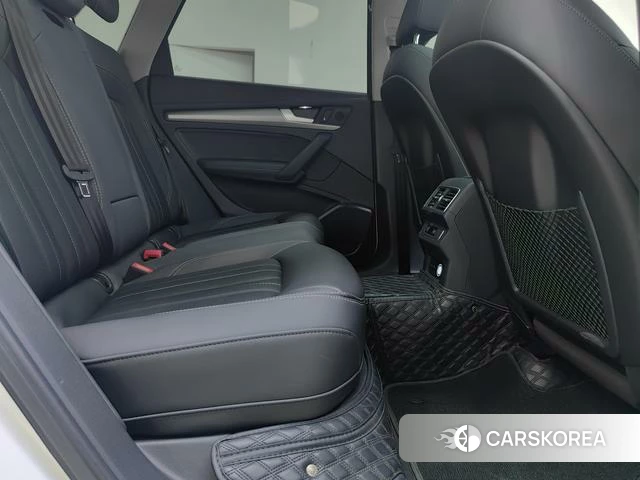 Audi Q5L id 4261507 из Китая 8
