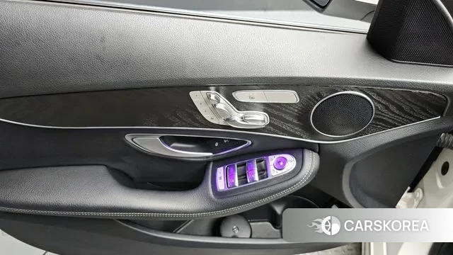 Mercedes-Benz C-Class W205 id 3112479 из Кореи 8