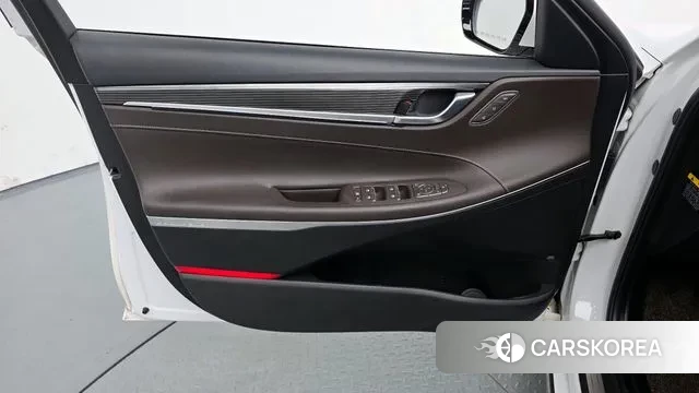 Hyundai Grandeur IG id 3060675 из Кореи 8