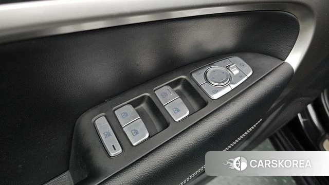Genesis The New G70 id 4702765 из Кореи 8