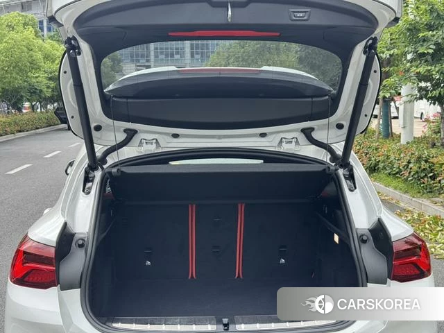 BMW X2 id 4367478 из Китая 8