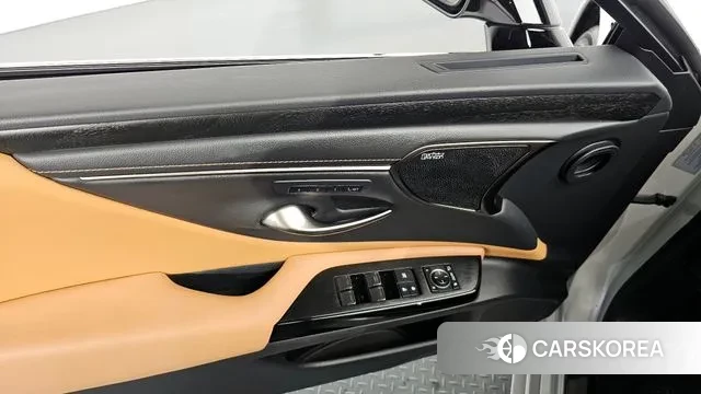 Lexus ES300h 7th generation id 3415973 из Кореи 8