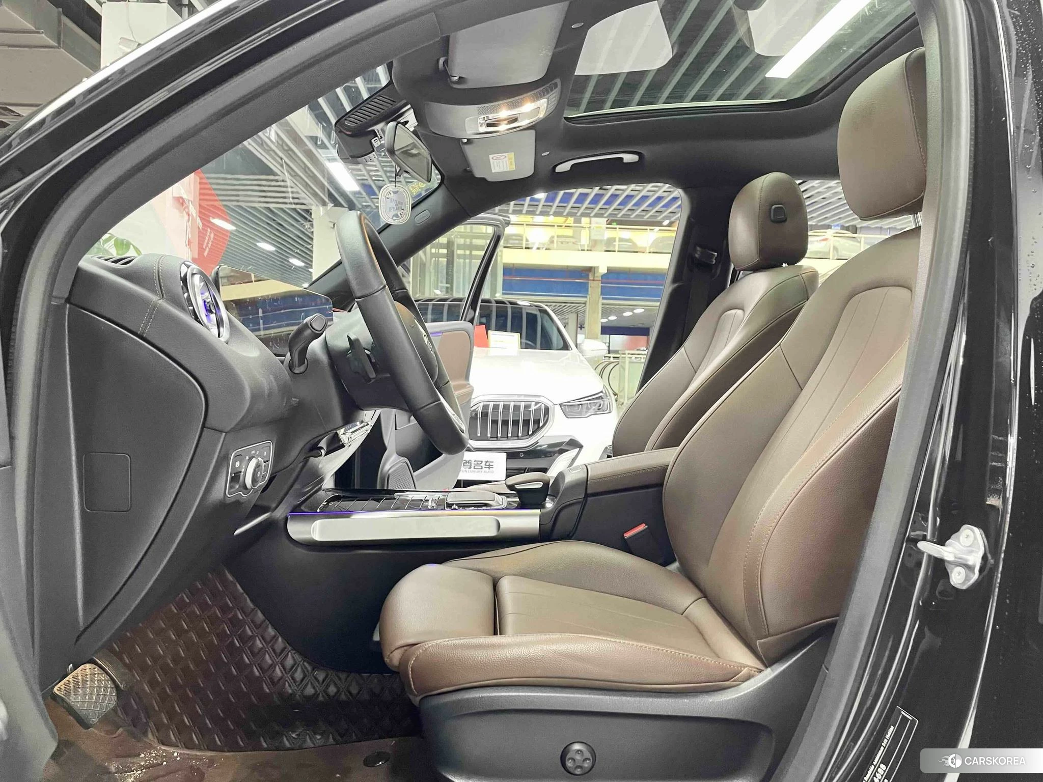 Mercedes-Benz GLB id 4513549 из Китая 8