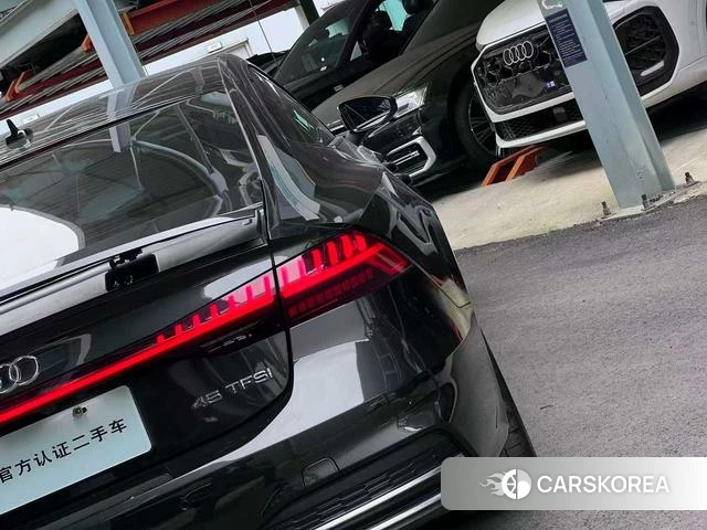 Audi A7 id 4261375 из Китая 8