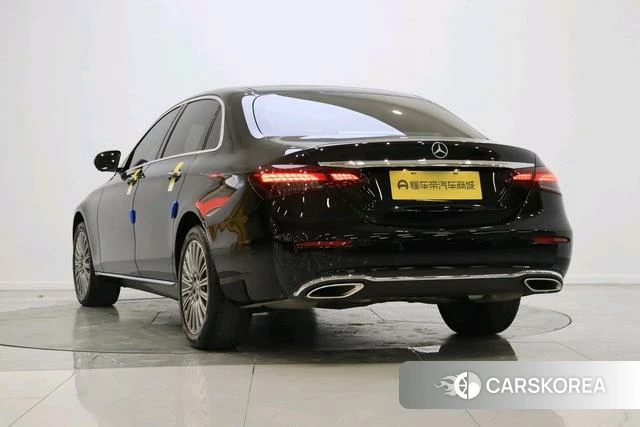 Mercedes-Benz E-class id 4255903 из Китая 8