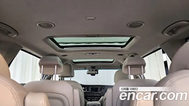 Kia The New Carnival id 2719254 из Кореи 8