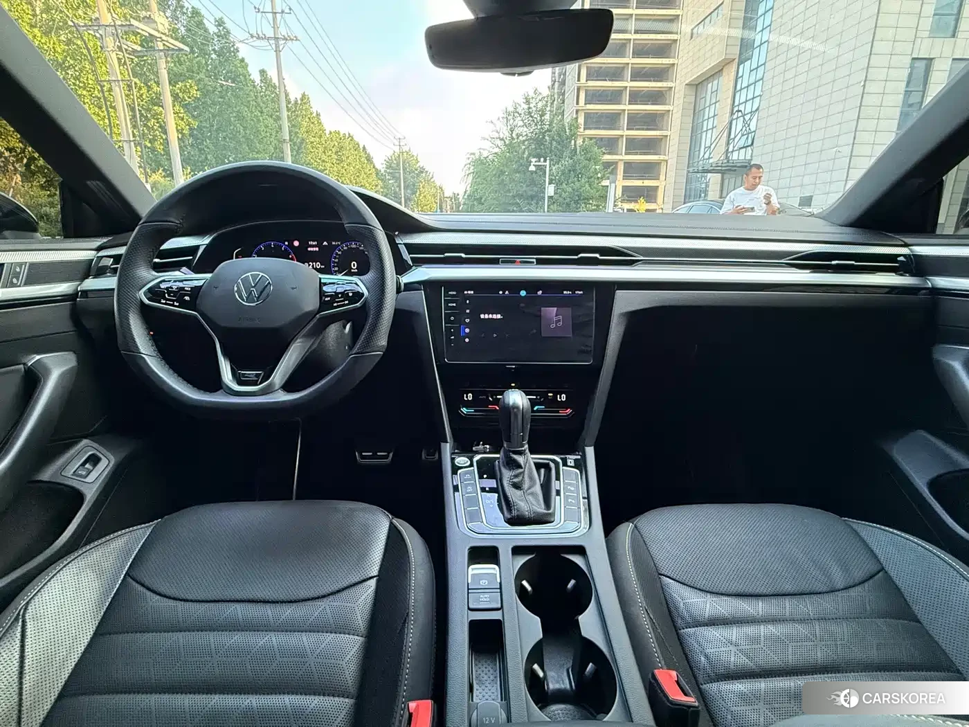Volkswagen Arteon (CC) id 4679783 из Китая 8