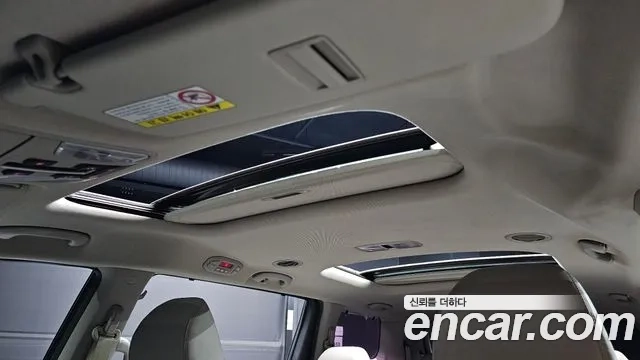 Kia The New Carnival id 2912465 из Кореи 8