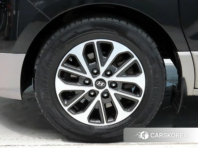 Hyundai The New Grand Starex id 4647495 из Кореи 8