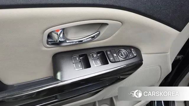 Kia The New Carnival id 3379919 из Кореи 8