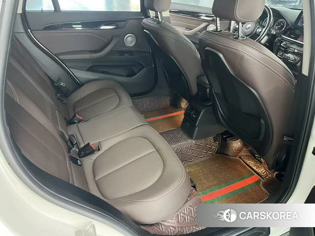 BMW X1 id 4276224 из Китая 8