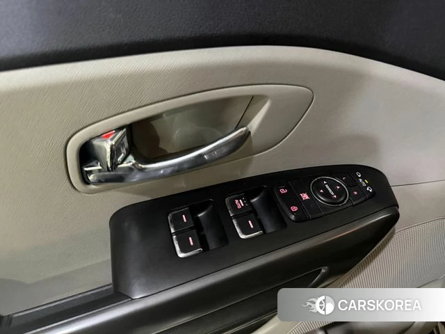 Kia The New Carnival id 4724579 из Кореи 8