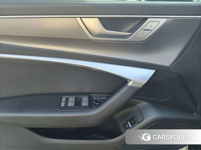 Audi A6L id 4215757 из Китая 8