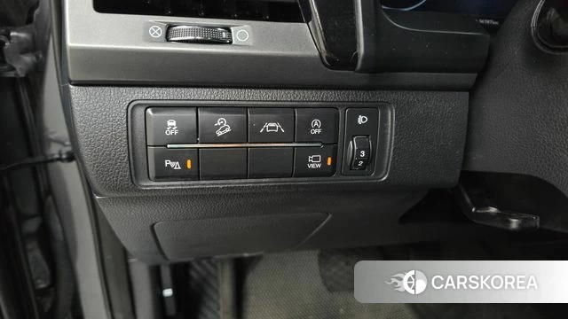 Ssangyong The New Rexton Sports Cannes id 4369725 из Кореи 8