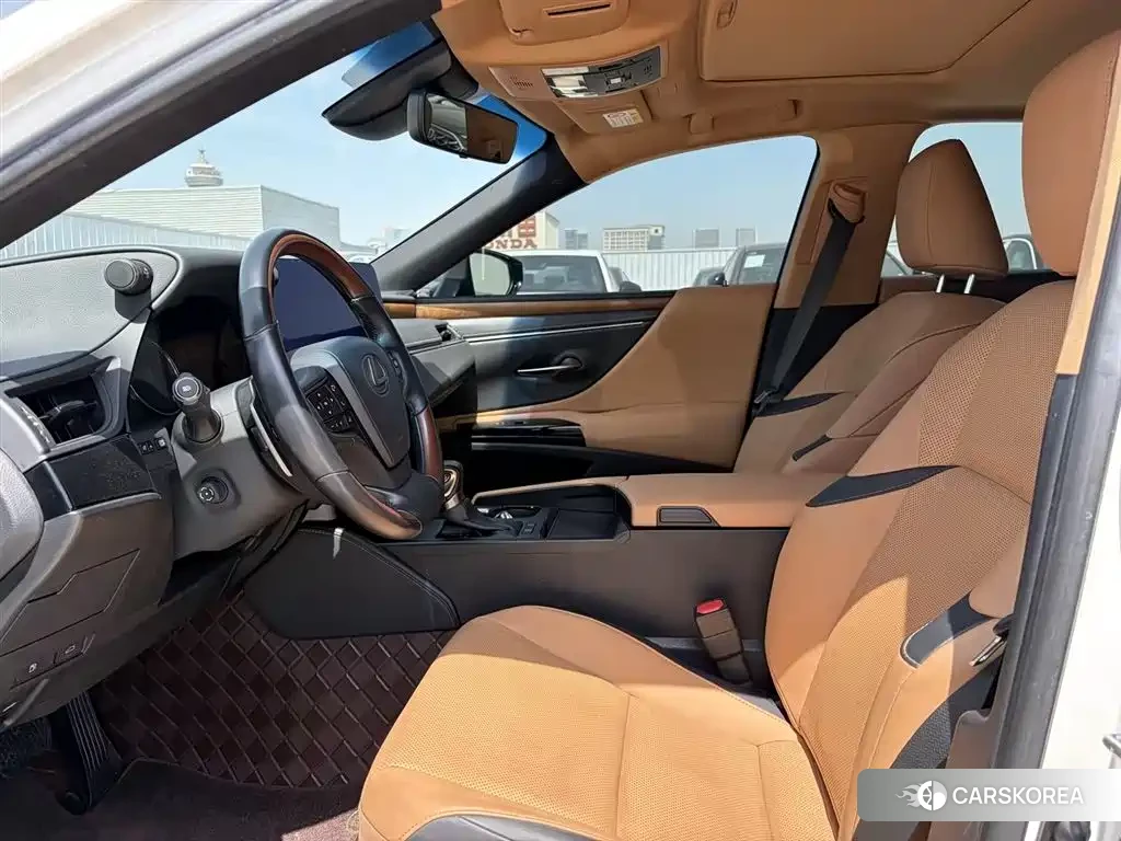 Lexus ES id 4669420 из Китая 8