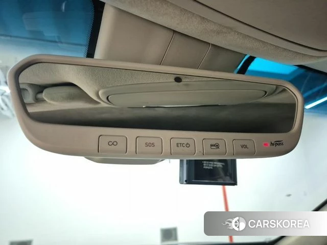 Genesis G90 id 4784969 из Кореи 8