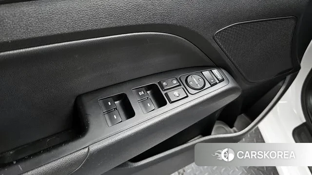 Hyundai Avante AD id 3484987 из Кореи 8