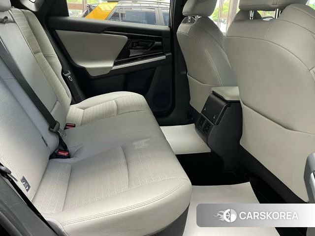 Toyota Platinum Wisdom 4X id 4290586 из Китая 8