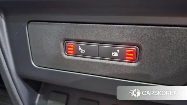 Land Rover Defender (L663) id 3711158 из Кореи 8