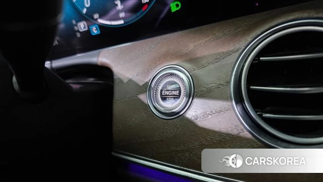 Mercedes-Benz E-Class W213 id 4637168 из Кореи 8