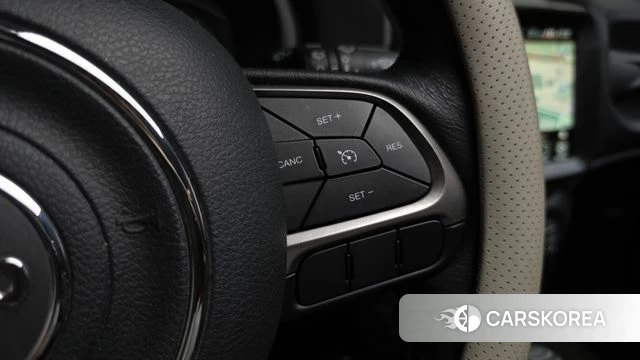 Jeep Renegade id 4572891 из Кореи 8
