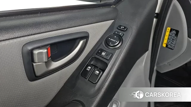 Hyundai The New Grand Starex id 3156395 из Кореи 8